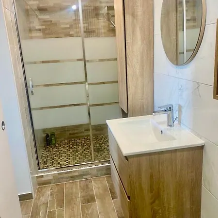 T2 Entre Aix En Provence Et Marseille Avec Apartment Marignane